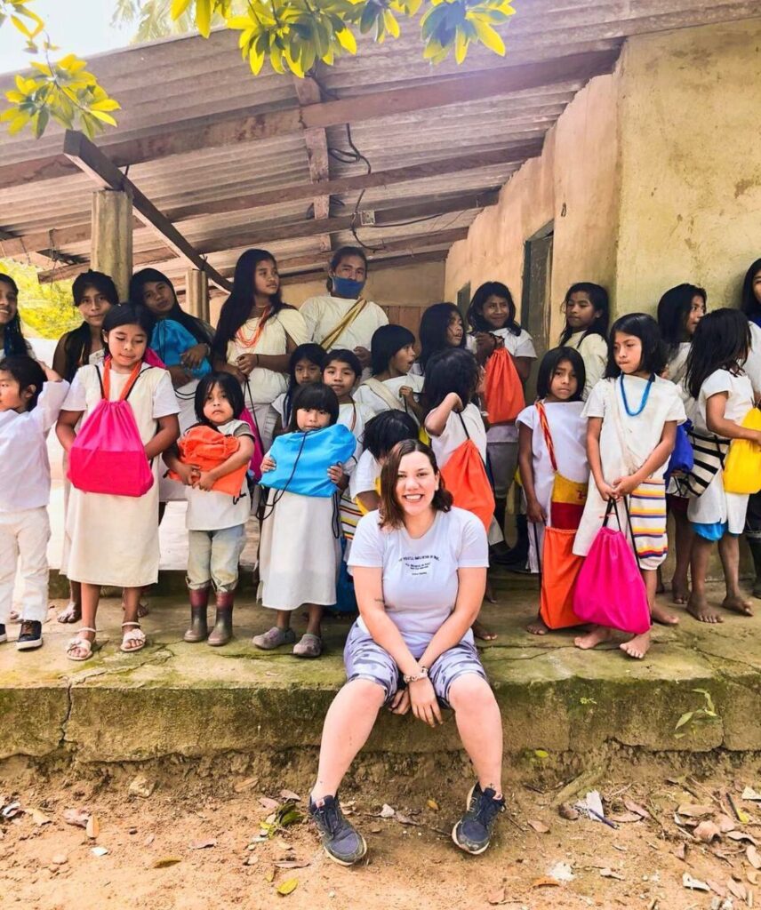 Corazones de Papel niños de la sierra nevada de santa marta